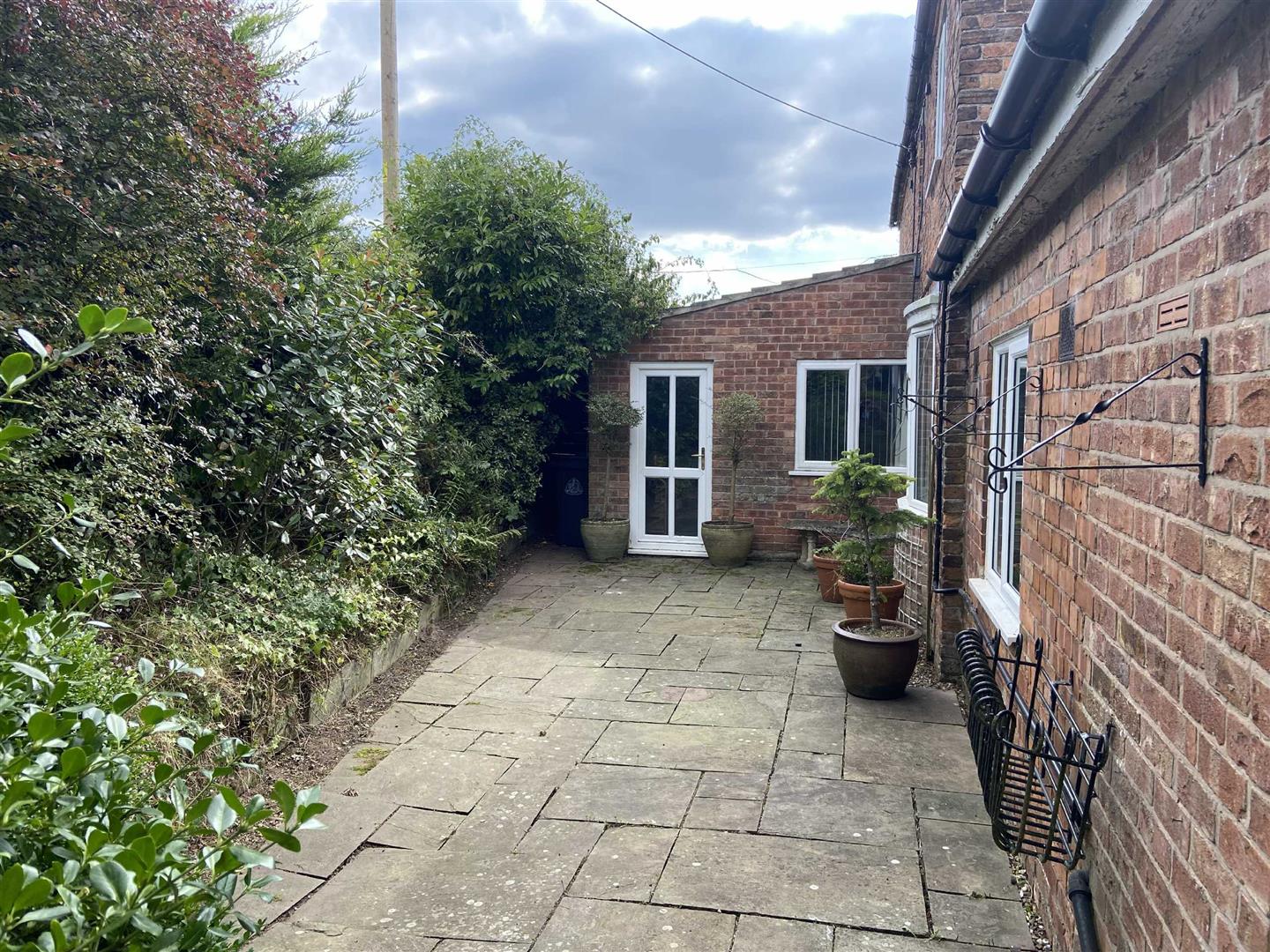 Lambert Cottage, Ash Road, Whitchurch, SY13 4DJ Estate Agents